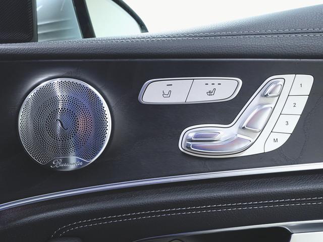 Eクラスステーションワゴン E200 ステーションワゴン アバンギャルド スポーツ (本革仕様) シートヒーター パワーシート トランクスルー フロアマット ナビ 音楽プレーヤー接続 Bluetooth接続 TV ETC LEDヘッドライト 電動リアゲート 全周囲カメラ(22枚目)