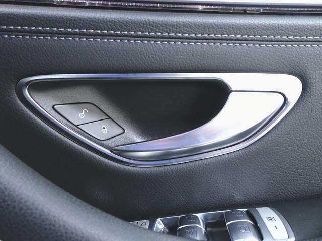 Eクラスステーションワゴン E200 ステーションワゴン アバンギャルド スポーツ (本革仕様) シートヒーター パワーシート トランクスルー フロアマット ナビ 音楽プレーヤー接続 Bluetooth接続 TV ETC LEDヘッドライト 電動リアゲート 全周囲カメラ(23枚目)