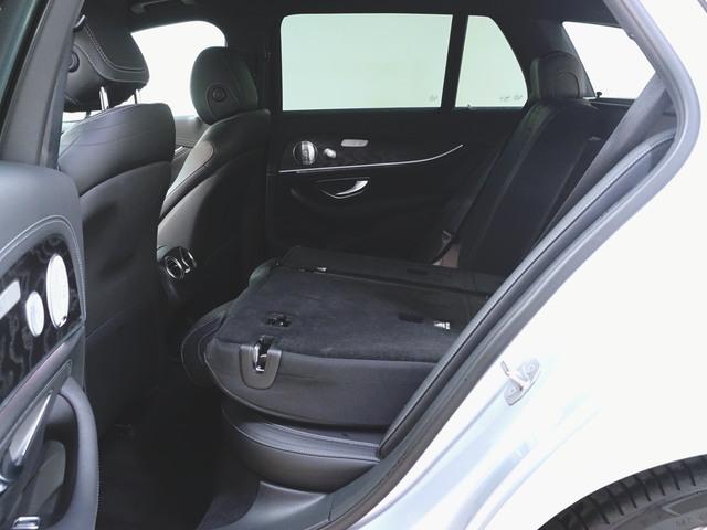 Eクラスステーションワゴン E200 ステーションワゴン アバンギャルド スポーツ (本革仕様) シートヒーター パワーシート トランクスルー フロアマット ナビ 音楽プレーヤー接続 Bluetooth接続 TV ETC LEDヘッドライト 電動リアゲート 全周囲カメラ(31枚目)