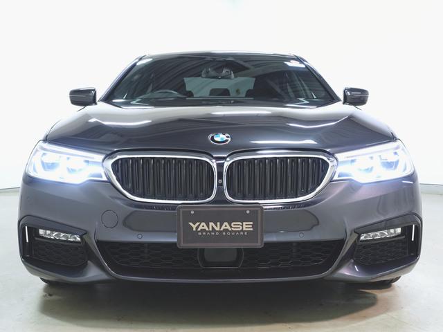 ５シリーズ ５３０ｉ　Ｍスポーツ　シートヒーター　パワーシート　トランクスルー　フロアマット　ナビ　ＣＤ　音楽プレーヤー接続　Ｂｌｕｅｔｏｏｔｈ接続　ＴＶ　ＤＶＤ再生　ＥＴＣ　ＬＥＤヘッドライト　電動リアゲート　全周囲カメラ（2枚目）