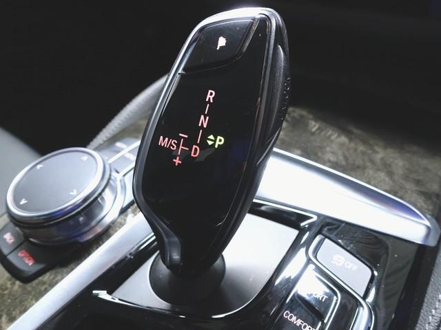 ５シリーズ ５３０ｉ　Ｍスポーツ　シートヒーター　パワーシート　トランクスルー　フロアマット　ナビ　ＣＤ　音楽プレーヤー接続　Ｂｌｕｅｔｏｏｔｈ接続　ＴＶ　ＤＶＤ再生　ＥＴＣ　ＬＥＤヘッドライト　電動リアゲート　全周囲カメラ（19枚目）