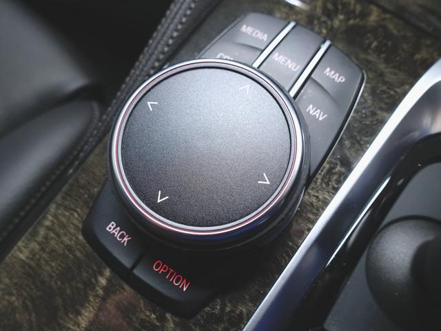 ５シリーズ ５３０ｉ　Ｍスポーツ　シートヒーター　パワーシート　トランクスルー　フロアマット　ナビ　ＣＤ　音楽プレーヤー接続　Ｂｌｕｅｔｏｏｔｈ接続　ＴＶ　ＤＶＤ再生　ＥＴＣ　ＬＥＤヘッドライト　電動リアゲート　全周囲カメラ（20枚目）