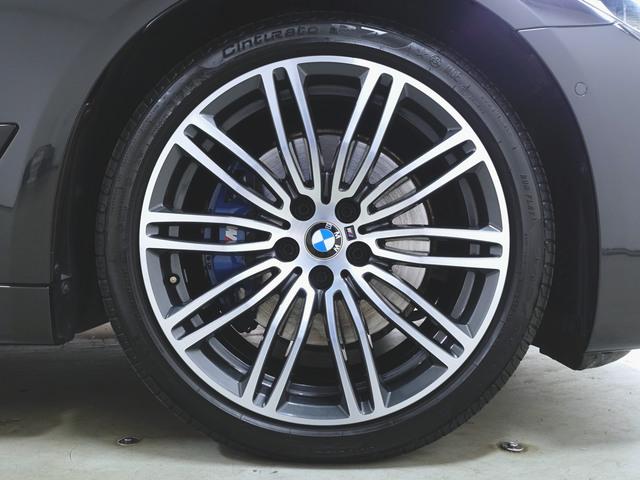 ５シリーズ ５３０ｉ　Ｍスポーツ　シートヒーター　パワーシート　トランクスルー　フロアマット　ナビ　ＣＤ　音楽プレーヤー接続　Ｂｌｕｅｔｏｏｔｈ接続　ＴＶ　ＤＶＤ再生　ＥＴＣ　ＬＥＤヘッドライト　電動リアゲート　全周囲カメラ（38枚目）