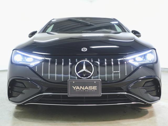 ＥＱＥ ＥＱＥ５３　４マチックプラス　デジタルインテリアパッケージ　エクスクルーシブパッケージ　エナジャイジングパッケージ　シートヒーター　シートエアコン　パワーシート　トランクスルー　フロアマット　コネクテッド機能　ナビ（2枚目）