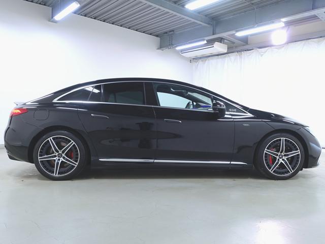 ＥＱＥ ＥＱＥ５３　４マチックプラス　デジタルインテリアパッケージ　エクスクルーシブパッケージ　エナジャイジングパッケージ　シートヒーター　シートエアコン　パワーシート　トランクスルー　フロアマット　コネクテッド機能　ナビ（8枚目）