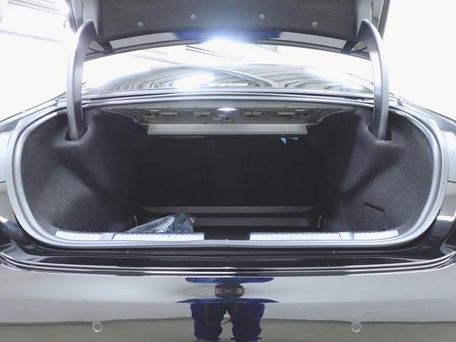 ＥＱＥ ＥＱＥ５３　４マチックプラス　デジタルインテリアパッケージ　エクスクルーシブパッケージ　エナジャイジングパッケージ　シートヒーター　シートエアコン　パワーシート　トランクスルー　フロアマット　コネクテッド機能　ナビ（27枚目）