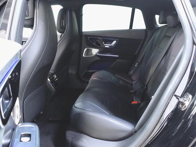 ＥＱＥ ＥＱＥ５３　４マチックプラス　デジタルインテリアパッケージ　エクスクルーシブパッケージ　エナジャイジングパッケージ　シートヒーター　シートエアコン　パワーシート　トランクスルー　フロアマット　コネクテッド機能　ナビ（30枚目）