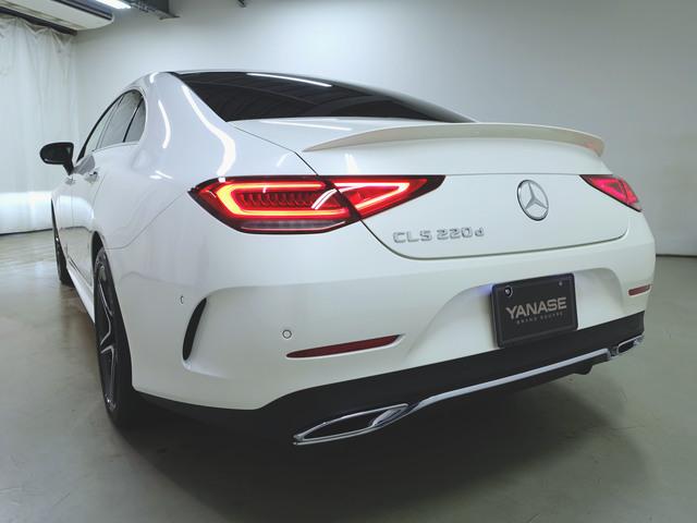 ＣＬＳクラス ＣＬＳ２２０　ｄ　スポーツ　エクスクルーシブパッケージ　シートヒーター　シートエアコン　パワーシート　トランクスルー　フロアマット　コネクテッド機能　ナビ　音楽プレーヤー接続　Ｂｌｕｅｔｏｏｔｈ接続　ＴＶ　ＥＴＣ（6枚目）