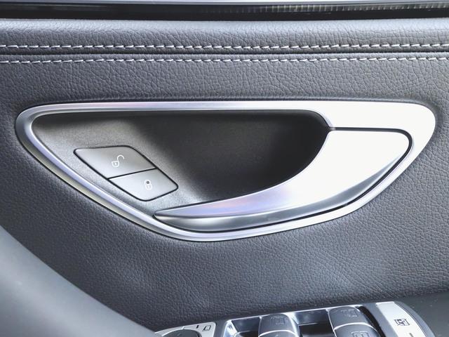 ＣＬＳクラス ＣＬＳ２２０　ｄ　スポーツ　エクスクルーシブパッケージ　シートヒーター　シートエアコン　パワーシート　トランクスルー　フロアマット　コネクテッド機能　ナビ　音楽プレーヤー接続　Ｂｌｕｅｔｏｏｔｈ接続　ＴＶ　ＥＴＣ（22枚目）