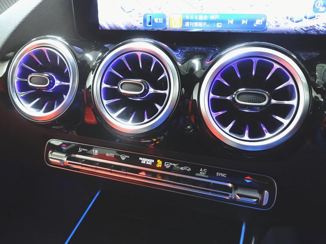 ＧＬＡクラス ＧＬＡ２００　ｄ　４マチック　ＡＭＧラインパッケージ　ＡＭＧレザーエクスクルーシブパッケージ　シートヒーター　パワーシート　トランクスルー　コネクテッド機能　ナビ　音楽プレーヤー接続　Ｂｌｕｅｔｏｏｔｈ接続　ＴＶ　ＥＴＣ（18枚目）