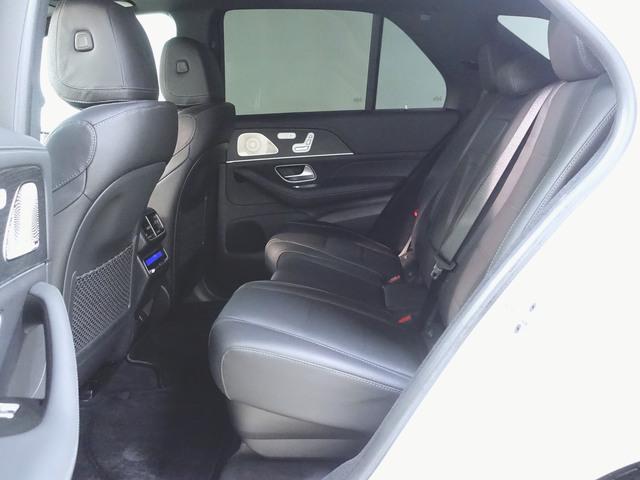 ＧＬＥ ＧＬＥ４５０　ｄ　４マチック　スポーツ　シートヒーター　シートエアコン　パワーシート　３列シート　トランクスルー　フロアマット　コネクテッド機能　ナビ　音楽プレーヤー接続　Ｂｌｕｅｔｏｏｔｈ接続　ＴＶ　ＥＴＣ　サンルーフ・ガラスルーフ（30枚目）