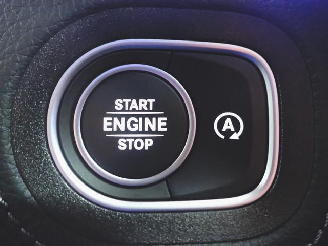 ＧＬＥ ＧＬＥ４５０　ｄ　４マチック　クーペ　スポーツ　シートヒーター　シートエアコン　パワーシート　トランクスルー　フロアマット　コネクテッド機能　ナビ　音楽プレーヤー接続　Ｂｌｕｅｔｏｏｔｈ接続　ＴＶ　ＥＴＣ　サンルーフ・ガラスルーフ（15枚目）