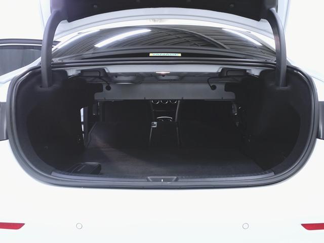 Ａクラスセダン Ａ１８０　スタイル　セダン　ＡＭＧライン　レーダーセーフティーパッケージ　アドバンスドパッケージ　ナビゲーションパッケージ　シートヒーター　パワーシート　トランクスルー　フロアマット　コネクテッド機能　ナビ　音楽プレーヤー接続（31枚目）