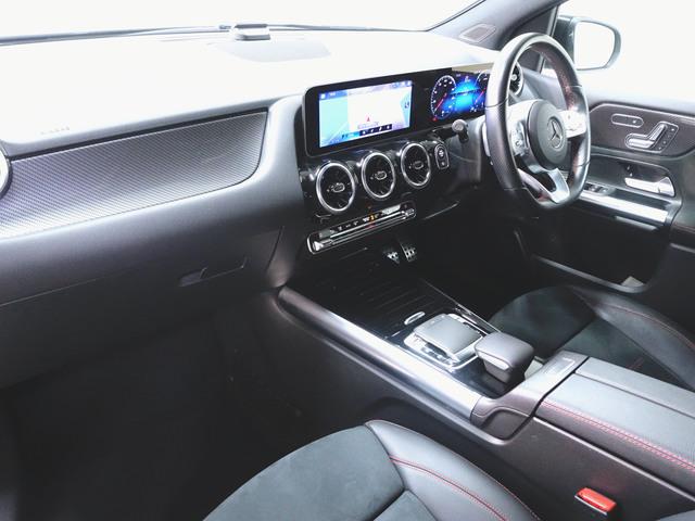 Ｂクラス Ｂ２００　ｄ　ＡＭＧライン　レーダーセーフティーパッケージ　ナビゲーションパッケージ　シートヒーター　パワーシート　トランクスルー　フロアマット　コネクテッド機能　ナビ　音楽プレーヤー接続　Ｂｌｕｅｔｏｏｔｈ接続　ＴＶ　ＥＴＣ（11枚目）