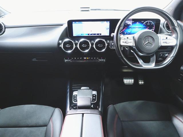 Ｂクラス Ｂ２００　ｄ　ＡＭＧライン　レーダーセーフティーパッケージ　ナビゲーションパッケージ　シートヒーター　パワーシート　トランクスルー　フロアマット　コネクテッド機能　ナビ　音楽プレーヤー接続　Ｂｌｕｅｔｏｏｔｈ接続　ＴＶ　ＥＴＣ（12枚目）
