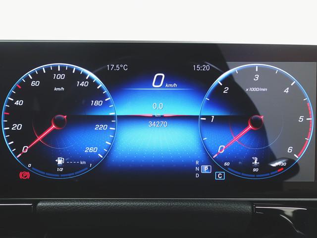 Ｂクラス Ｂ２００　ｄ　ＡＭＧライン　レーダーセーフティーパッケージ　ナビゲーションパッケージ　シートヒーター　パワーシート　トランクスルー　フロアマット　コネクテッド機能　ナビ　音楽プレーヤー接続　Ｂｌｕｅｔｏｏｔｈ接続　ＴＶ　ＥＴＣ（14枚目）