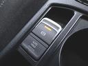 ＴＤＩ　ハイライン　シートヒーター　３列シート　トランクスルー　フロアマット　ナビ　音楽プレーヤー接続　Ｂｌｕｅｔｏｏｔｈ接続　ＴＶ　ＥＴＣ　ＬＥＤヘッドライト　電動リアゲート　バックモニター　盗難防止（17枚目）