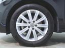 ＴＤＩ　ハイライン　シートヒーター　３列シート　トランクスルー　フロアマット　ナビ　音楽プレーヤー接続　Ｂｌｕｅｔｏｏｔｈ接続　ＴＶ　ＥＴＣ　ＬＥＤヘッドライト　電動リアゲート　バックモニター　盗難防止（28枚目）