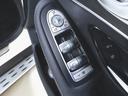 GLC220 d 4マチック AMGライン シートヒーター パワーシート トランクスルー フロアマット コネクテッド機能 ナビ 音楽プレーヤー接続 Bluetooth接続 TV ETC サンルーフ・ガラスルーフ LEDヘッドライト(23枚目)