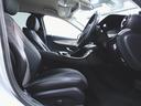 E200 ステーションワゴン アバンギャルド シートヒーター パワーシート トランクスルー フロアマット ナビ 音楽プレーヤー接続 Bluetooth接続 TV ETC LEDヘッドライト 電動リアゲート 全周囲カメラ フロントカメラ(24枚目)