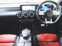 ＣＬＡ３５　４マチック　ＡＭＧアドバンスドパッケージ　ナビゲーションパッケージ　ＡＭＧパフォーマンスパッケージ　シートヒーター　パワーシート　トランクスルー　フロアマット　コネクテッド機能　ナビ　音楽プレーヤー接続（12枚目）