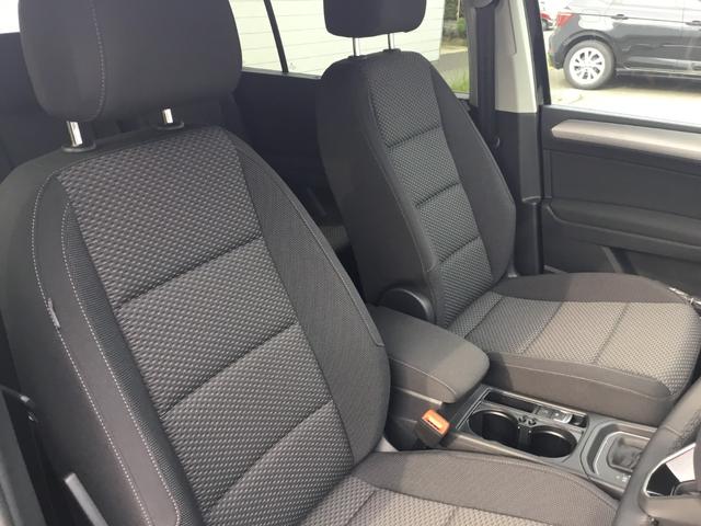 VOLKSWAGEN GOLF TOURAN TSI COMFORTLINE