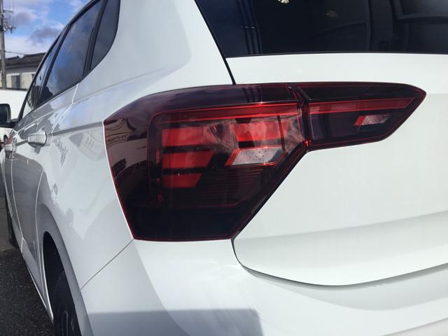 ポロ TSIアクティブ 弊社登録済未使用車 テクノロジーパッケージ 純正ナビ付(9枚目)