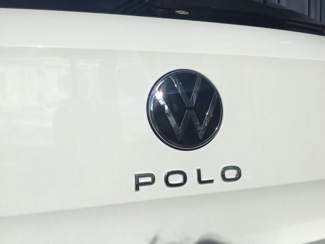 ポロ TSIアクティブ 弊社登録済未使用車 テクノロジーパッケージ 純正ナビ付(10枚目)
