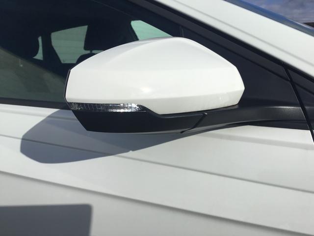 ポロ TSIアクティブ 弊社登録済未使用車 テクノロジーパッケージ 純正ナビ付(11枚目)