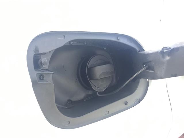 ポロ TSIアクティブ 弊社登録済未使用車 テクノロジーパッケージ 純正ナビ付(12枚目)