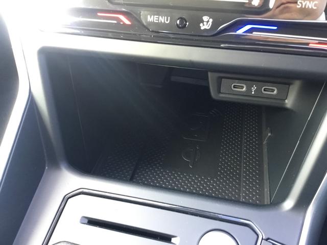 ポロ TSIアクティブ 弊社登録済未使用車 テクノロジーパッケージ 純正ナビ付(29枚目)