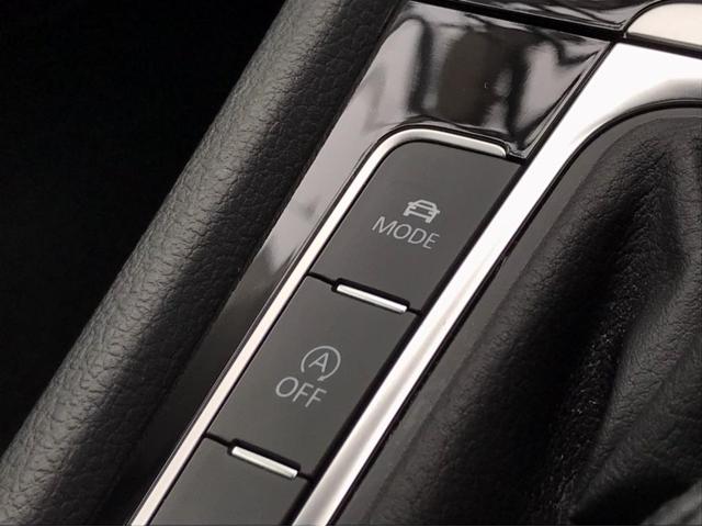 TSIハイライン マイスター ナビ バックカメラ ETC フルセグTV レザーシート シートヒーター ワンオーナー 禁煙車 18インチアルミホイール Bluetooth接続 ミュージックプレイヤー接続可 LEDヘッドライト(38枚目)