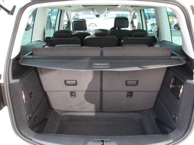 新型TSIコンフォートライン VW純正ナビ 電動サンルーフ(9枚目)