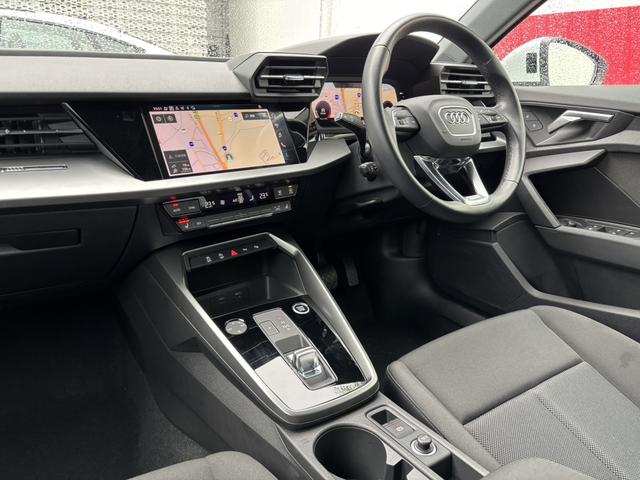 A3 スポーツバック30TFSI 後期型/コンビニエンス&アシスタンスパッケージ/ナビゲーションパッケージ/バーチャルコックピット/バックカメラ/コーナーセンサー/シートヒーター/アダプティブクルーズコントロール/認定中古車(35枚目)