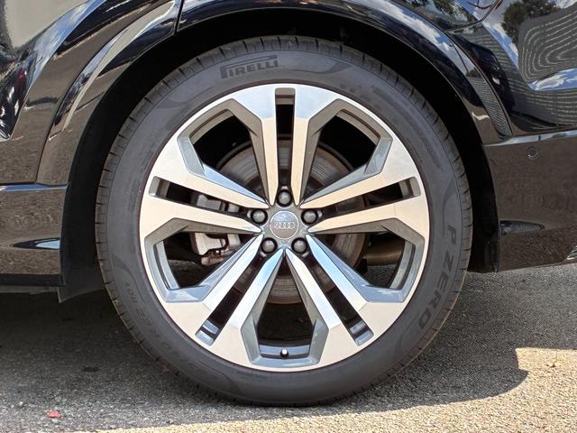 Q8 55TFSIクワトロ デビューパッケージSライン コンフォートアシスタンスパッケージ/バング&オルフセン3Dサウンドシステム/マトリクスLED/ハーフレザー/シートヒーター/22インチアルミホイール/認定中古車(13枚目)