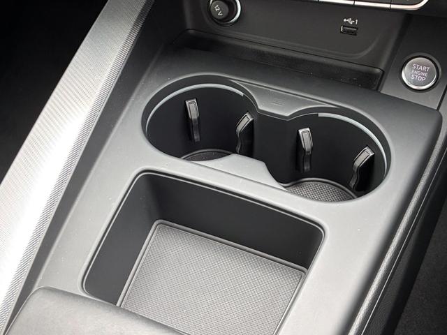 A4 35TDIアドバンスド ワンオーナー/コンフォートパッケージ/TVチューナー/マトリクスLEDヘッドライトパッケージ/サラウンドビューカメラ/パークアシスト/マルチカラーアンビエントライティング/シートヒーター/認定中古車(33枚目)