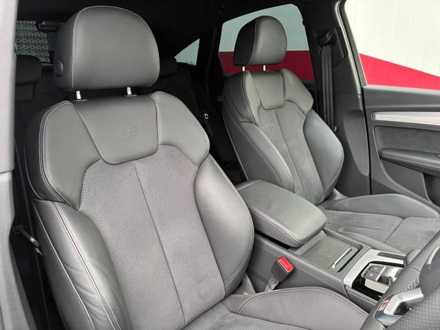 Q5スポーツバック 40TDIクワトロ Sライン ワンオーナー/TVチューナー/コンフォートパッケージ/プライバシーガラス/Sラインプラスパッケージ/サラウンドビューカメラ/オートトランク/ワイヤレスチャージング/マトリクスLED/シートヒーター/(20枚目)