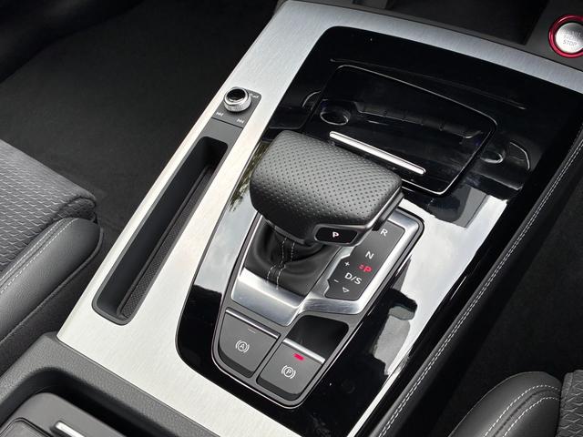 Q5スポーツバック 40TDIクワトロ Sライン ワンオーナー/TVチューナー/コンフォートパッケージ/プライバシーガラス/Sラインプラスパッケージ/サラウンドビューカメラ/オートトランク/ワイヤレスチャージング/マトリクスLED/シートヒーター/(32枚目)