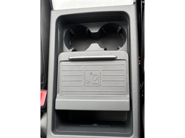 Q5スポーツバック 40TDIクワトロ Sライン ワンオーナー/TVチューナー/コンフォートパッケージ/プライバシーガラス/Sラインプラスパッケージ/サラウンドビューカメラ/オートトランク/ワイヤレスチャージング/マトリクスLED/シートヒーター/(33枚目)