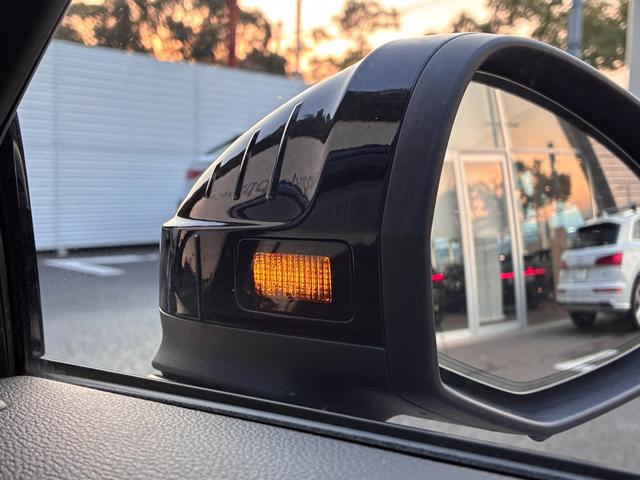 A4アバント 40TDIクワトロ Sライン ワンオーナー/パノラマサンルーフ/バング&オルフセン/ブラックスタイリング/OP19インチアルミ/ダンピングサスペンション/プライバシーガラス/シートヒータ(フロント・リヤ)/コンフォートパッケージ(37枚目)