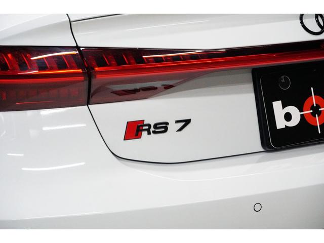 アウディ ＲＳ７スポーツバック