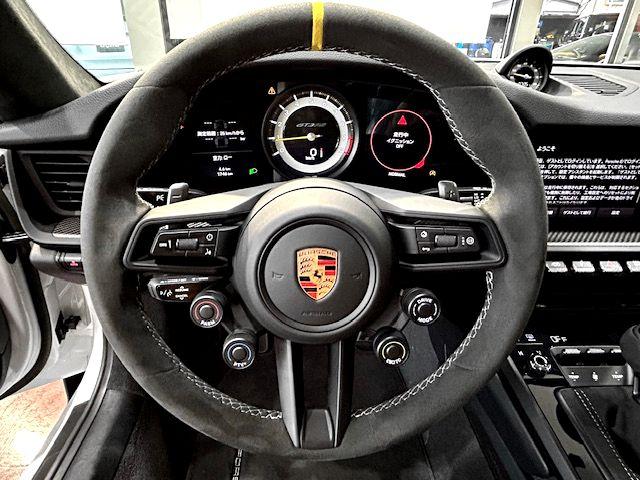 ９１１ ＧＴ３ＲＳ　クラブスポーツパッケージ　カーボンバケットシート　ＢＯＳＥサウンド　スポーツクロノ（32枚目）