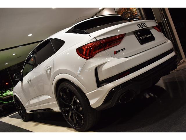 ＲＳ Ｑ３ スポーツバック ベースグレード　ワンオーナー　Ｂ＆Ｏ　ＳＴＯＰＴＥＣＨブレーキＫＩＴ　ブラックスタイリングＰＫＧ　マトリクスヘッドライト（3枚目）