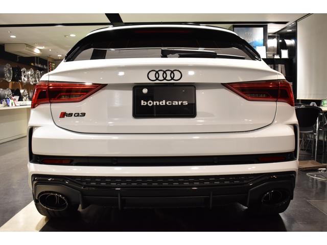 ＲＳ Ｑ３ スポーツバック ベースグレード　ワンオーナー　Ｂ＆Ｏ　ＳＴＯＰＴＥＣＨブレーキＫＩＴ　ブラックスタイリングＰＫＧ　マトリクスヘッドライト（11枚目）