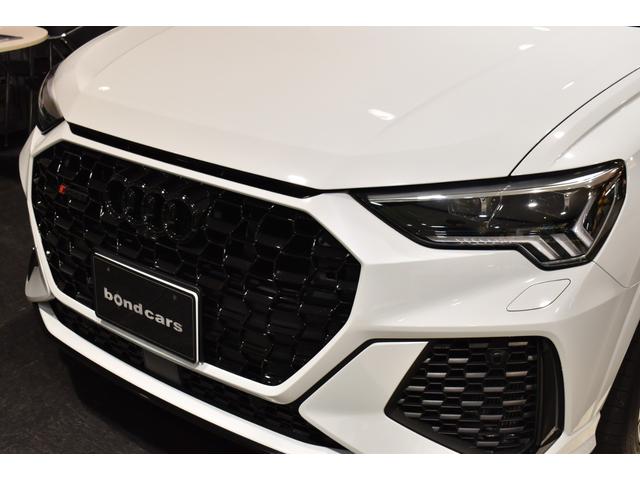 ＲＳ Ｑ３ スポーツバック ベースグレード　ワンオーナー　Ｂ＆Ｏ　ＳＴＯＰＴＥＣＨブレーキＫＩＴ　ブラックスタイリングＰＫＧ　マトリクスヘッドライト（12枚目）