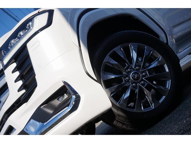 TOYOTA LAND CRUISER ZX | 2022 | PEARL WHITE | 50 km TOYOTA LAND CRUISER ZX | 2022 | PEARL WHITE | 50 km