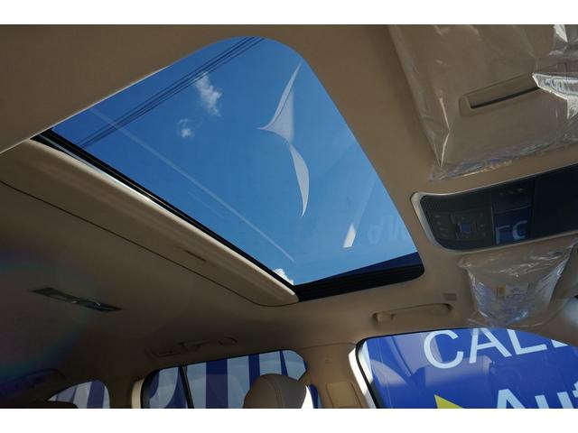 TOYOTA LAND CRUISER ZX | 2022 | PEARL WHITE | 50 km TOYOTA LAND CRUISER ZX | 2022 | PEARL WHITE | 50 km