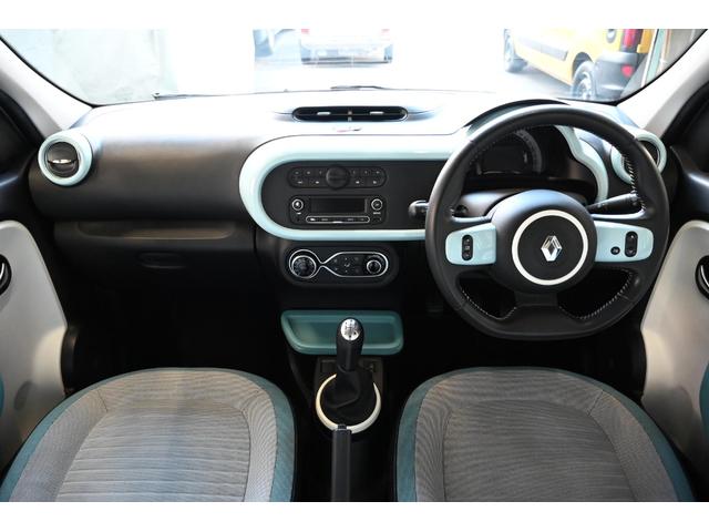 トゥインゴ サンクS 限定車!(6枚目)