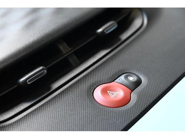 トゥインゴ サンクS 限定車!(28枚目)