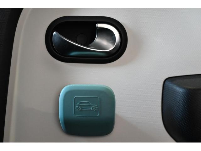 トゥインゴ サンクS 限定車!(48枚目)